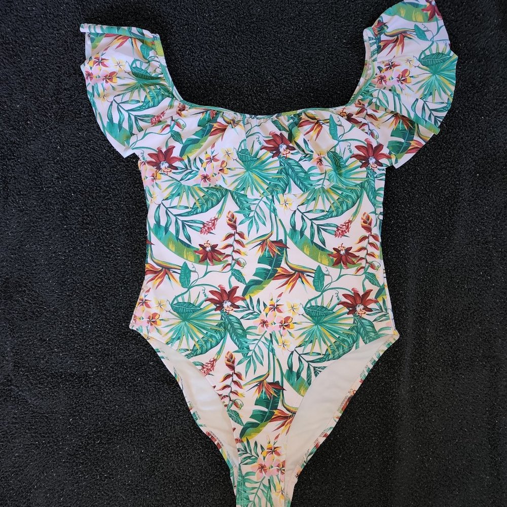 Cabana Del Sol off the shoulders, ruffle one-piece swimsuit.- Worn Once